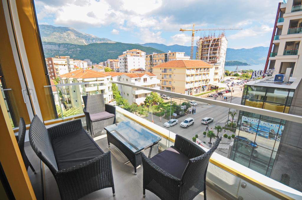 Sea Breeze Lux Apartments Μπούντβα Εξωτερικό φωτογραφία