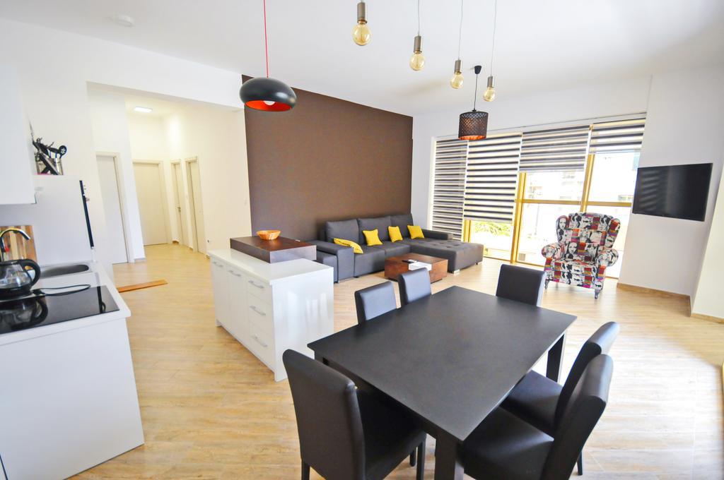 Sea Breeze Lux Apartments Μπούντβα Εξωτερικό φωτογραφία