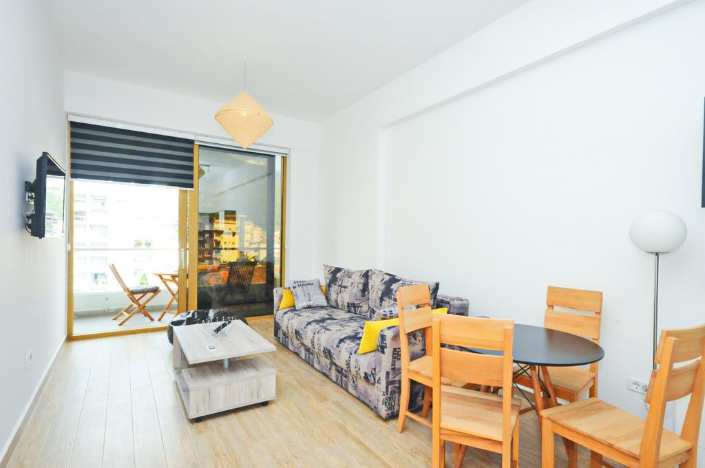 Sea Breeze Lux Apartments Μπούντβα Εξωτερικό φωτογραφία
