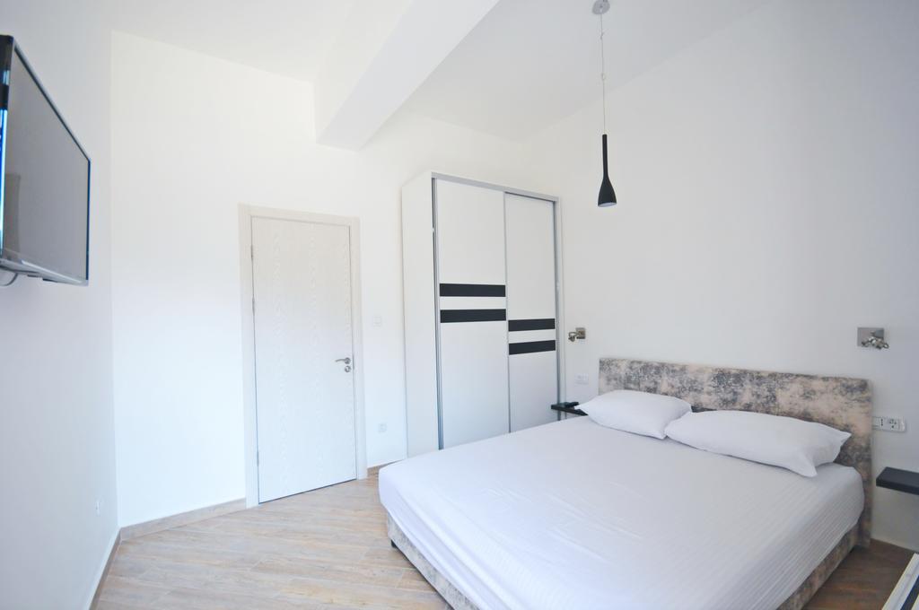 Sea Breeze Lux Apartments Μπούντβα Εξωτερικό φωτογραφία