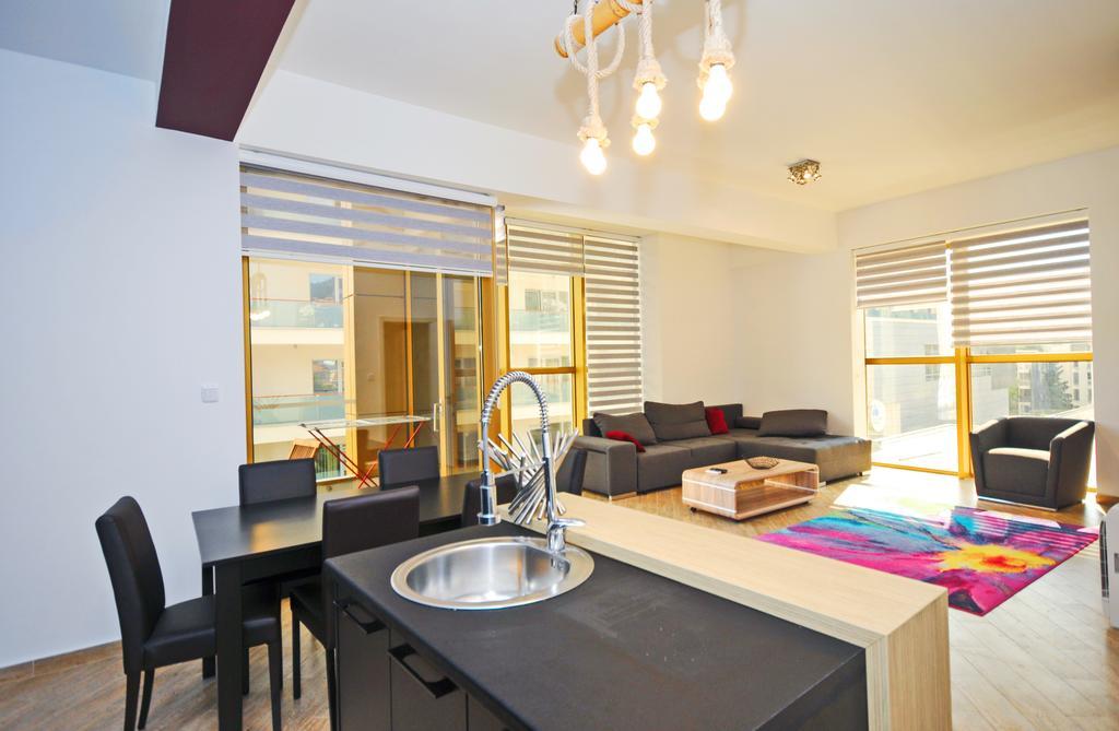 Sea Breeze Lux Apartments Μπούντβα Εξωτερικό φωτογραφία