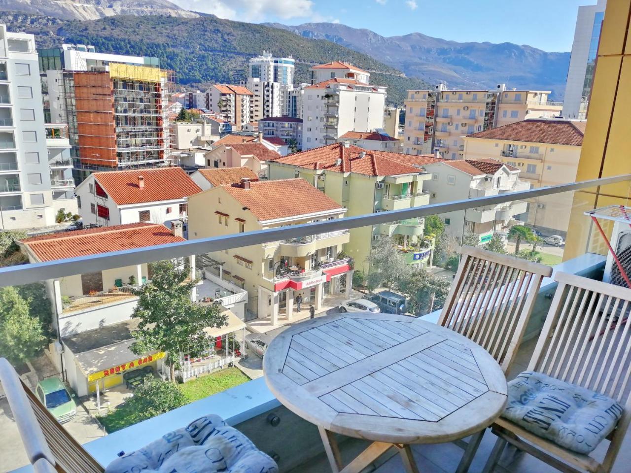 Sea Breeze Lux Apartments Μπούντβα Εξωτερικό φωτογραφία