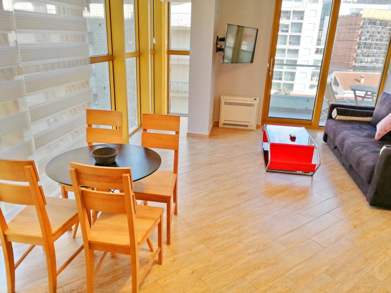 Sea Breeze Lux Apartments Μπούντβα Εξωτερικό φωτογραφία